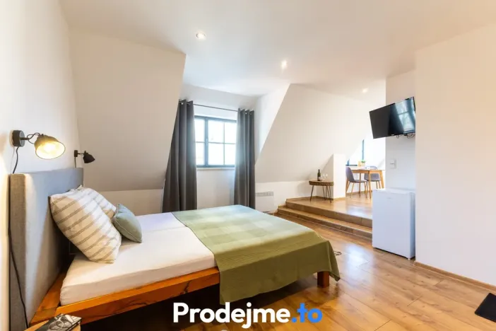Prodej apartmánu, Znojmo, Mikulášské náměstí, 108 m2