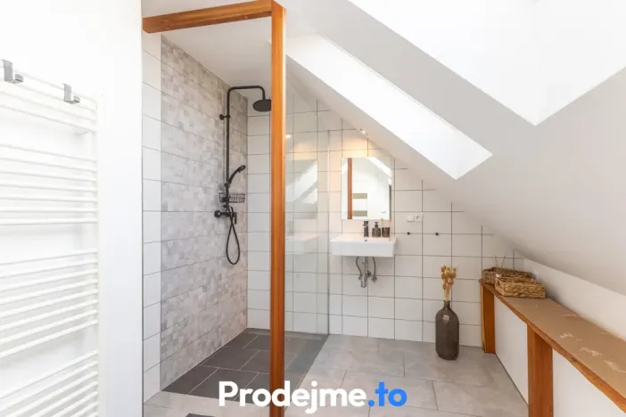 Prodej apartmánu, Znojmo, Mikulášské náměstí, 108 m2