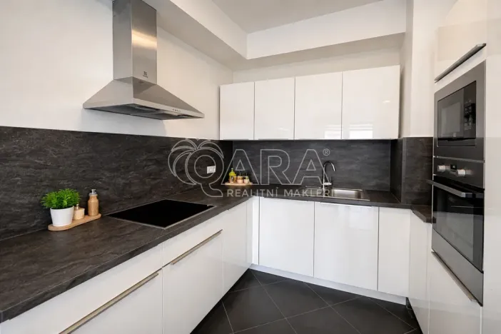 Pronájem bytu 2+kk, Praha - Stodůlky, Toufarova, 58 m2