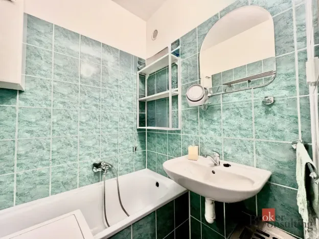 Pronájem bytu 2+1, Opava - Předměstí, Haškova, 51 m2