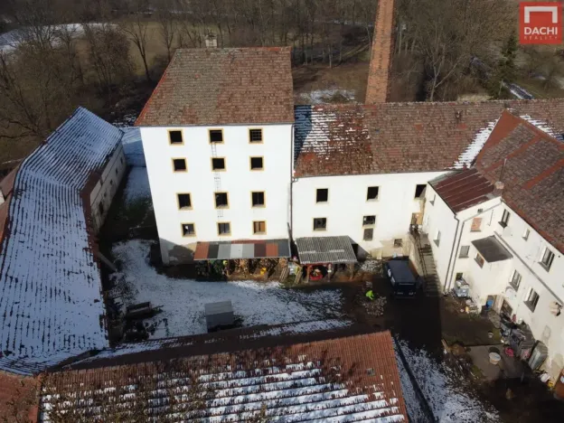 Prodej historického objektu, Královice, 2166 m2