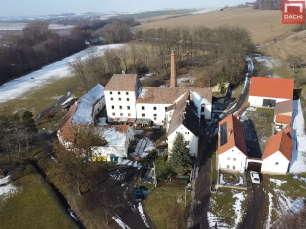 Prodej historického objektu, Královice, 2166 m2