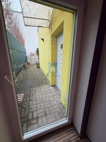 Pronájem bytu 1+kk, Plzeň, Koterovská, 35 m2