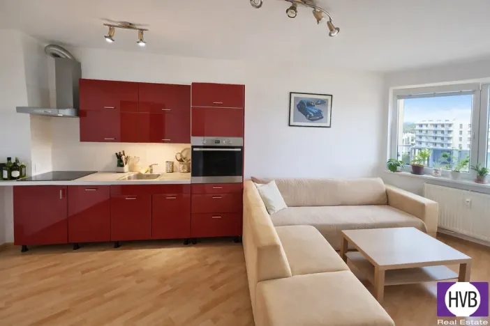 Prodej bytu 2+kk, Praha, Novovysočanská, 78 m2