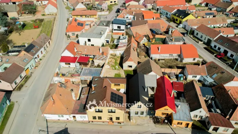 Prodej pozemku pro bydlení, Kuchařovice, 313 m2