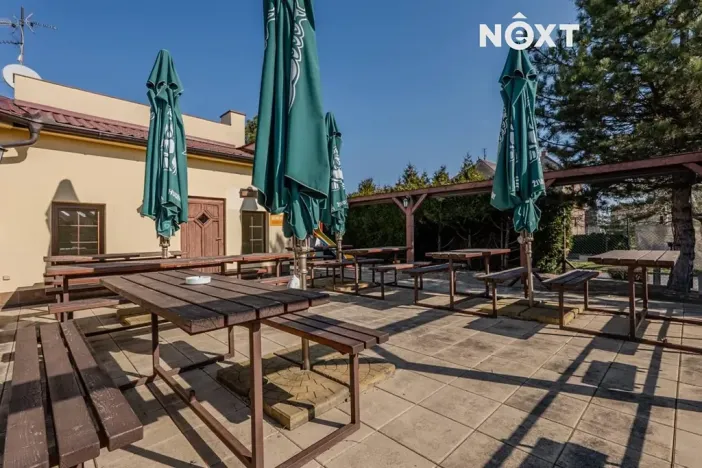 Prodej restaurace, Strážnice, Radějovská, 302 m2