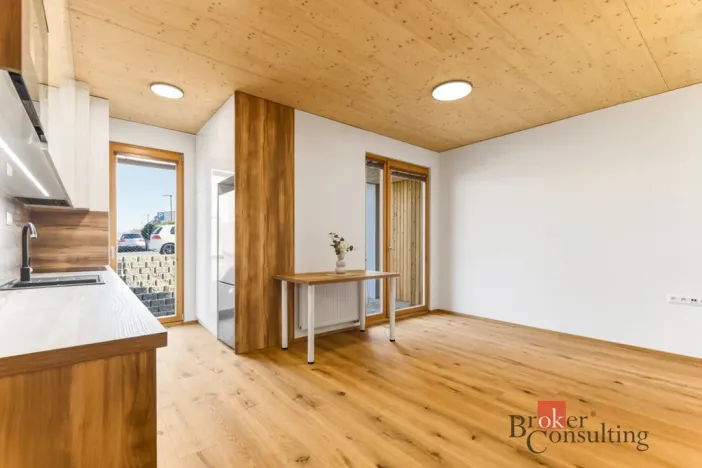 Pronájem bytu 2+kk, Pardubice - Pardubičky, Nová Tesla, 48 m2