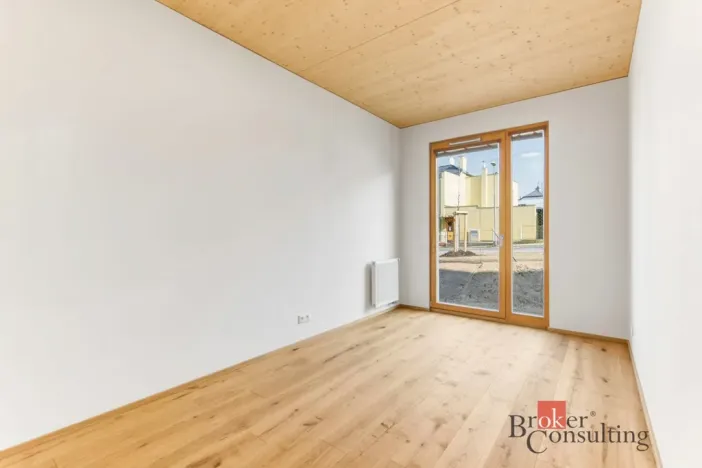 Pronájem bytu 2+kk, Pardubice - Pardubičky, Nová Tesla, 48 m2