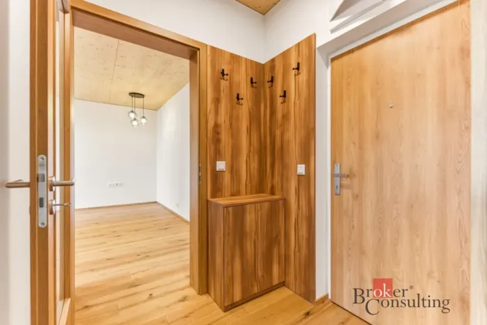 Pronájem bytu 2+kk, Pardubice - Pardubičky, Nová Tesla, 48 m2