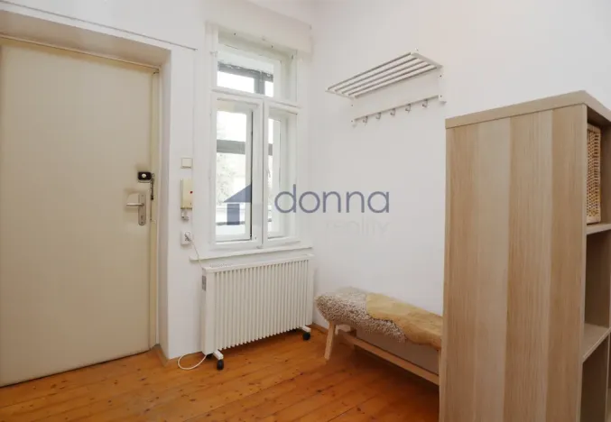 Pronájem bytu 1+1, Praha, V Nových Vokovicích, 43 m2