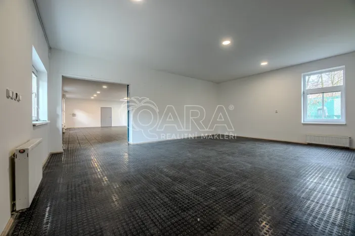 Pronájem skladu, Vestec, Vestecká, 252 m2