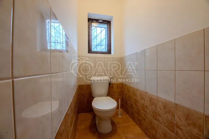 Pronájem skladu, Vestec, Vestecká, 252 m2