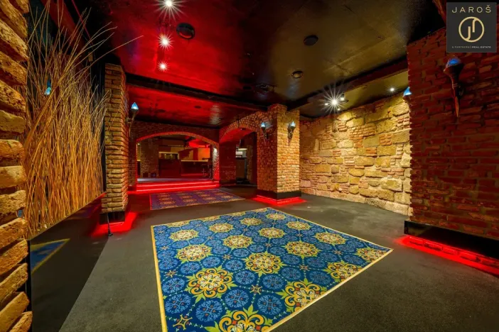 Pronájem obchodního prostoru, Petrovice, 450 m2