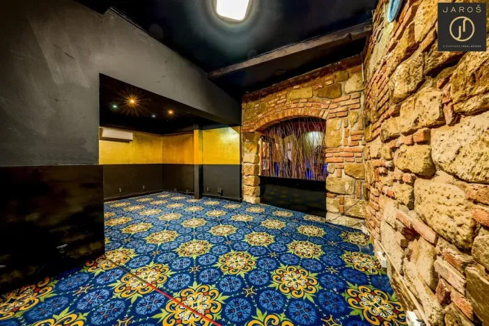 Pronájem obchodního prostoru, Petrovice, 450 m2