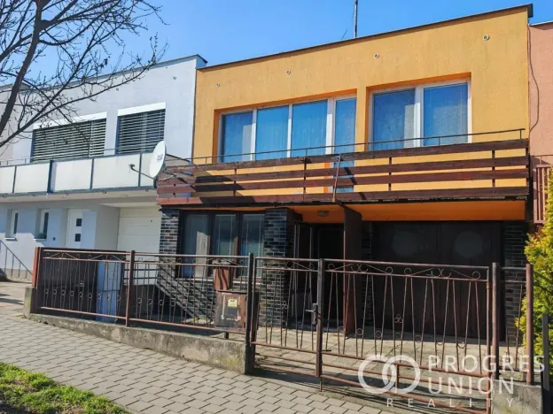 Prodej rodinného domu, Kroměříž, 139 m2