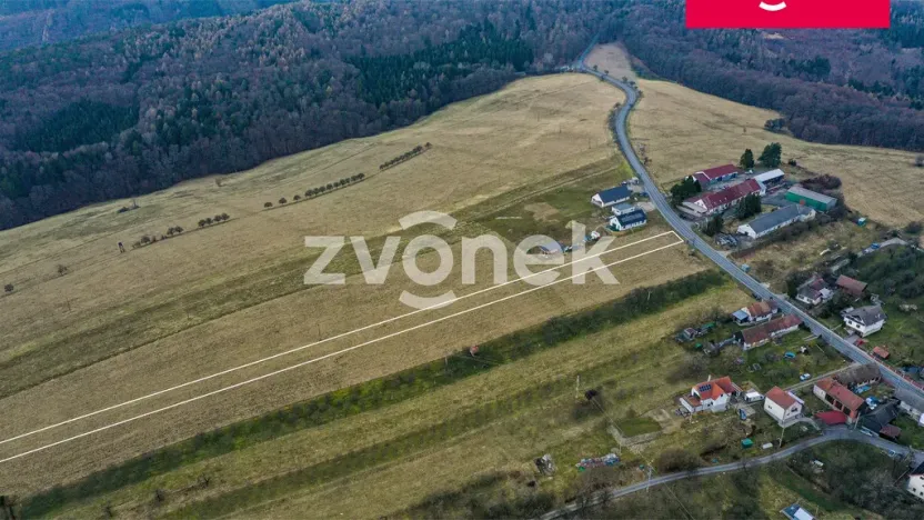 Prodej pole, Haluzice, 3393 m2