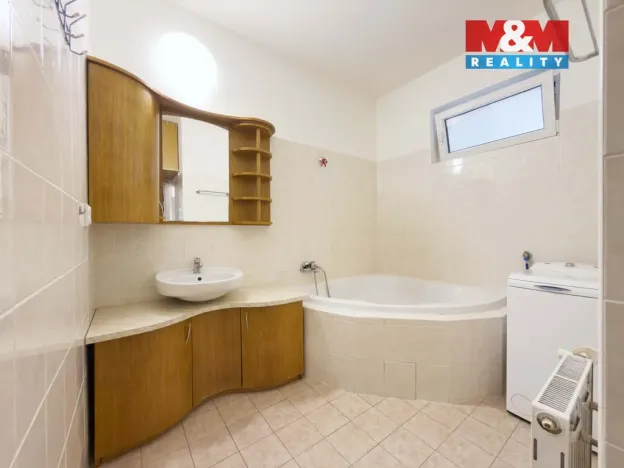 Prodej bytu 3+1, Ostrava - Bělský Les, Horní, 77 m2