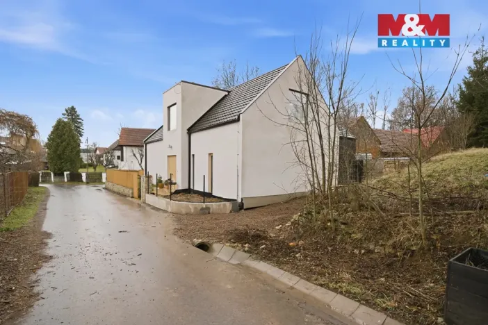Prodej rodinného domu, Újezdec, 377 m2