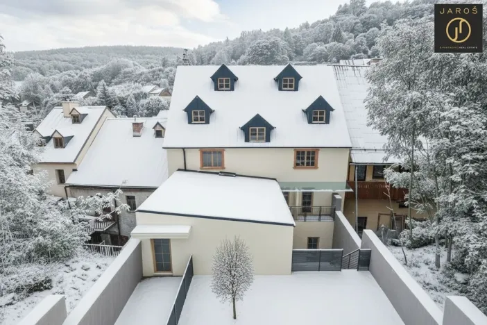 Prodej bytu 2+kk, Jáchymov, náměstí Republiky, 34 m2