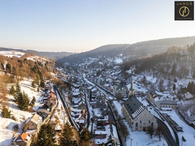 Prodej bytu 2+kk, Jáchymov, náměstí Republiky, 34 m2