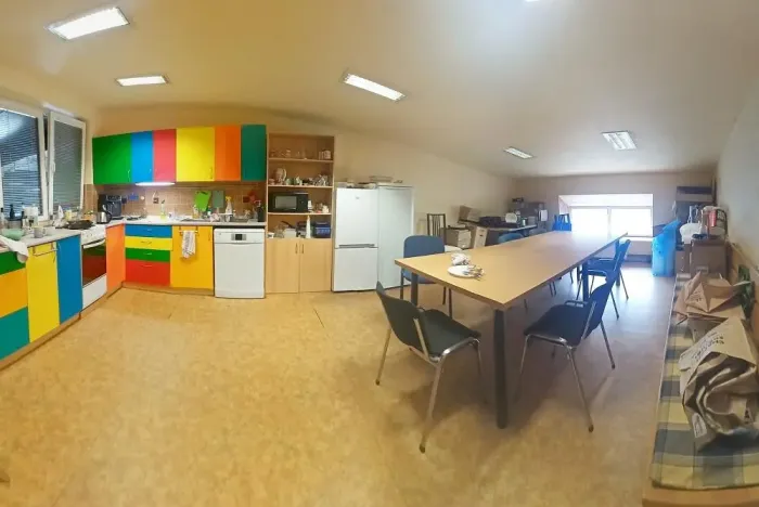Pronájem skladu, Tachlovice, 1050 m2