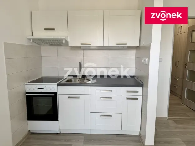 Pronájem bytu 1+kk, Zlín - Malenovice, Tyršova, 32 m2