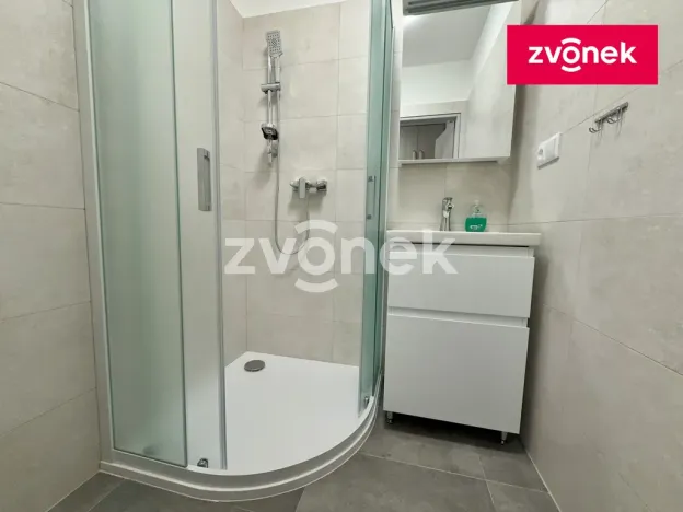 Pronájem bytu 1+kk, Zlín - Malenovice, Tyršova, 32 m2