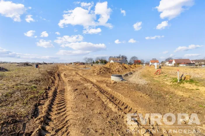 Prodej pozemku pro bydlení, Zvěstovice, 671 m2
