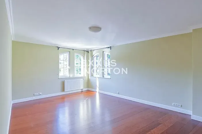 Pronájem vily, Praha - Nebušice, Spojová, 600 m2