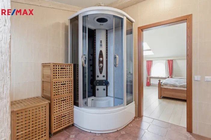 Prodej kanceláře, Karlovy Vary, Moskevská, 205 m2