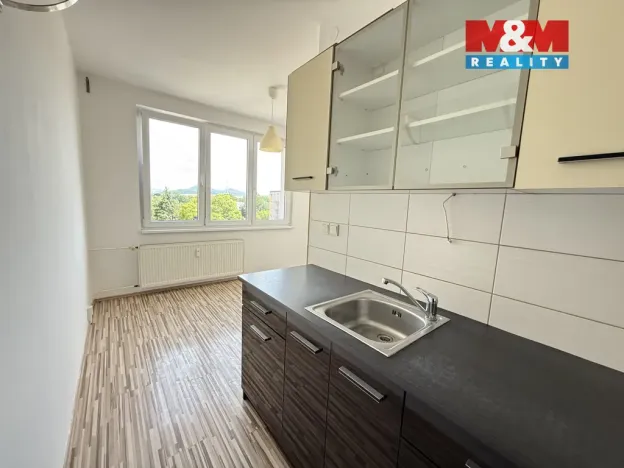 Pronájem bytu 2+1, Louny, Slovenského národního povstání, 65 m2