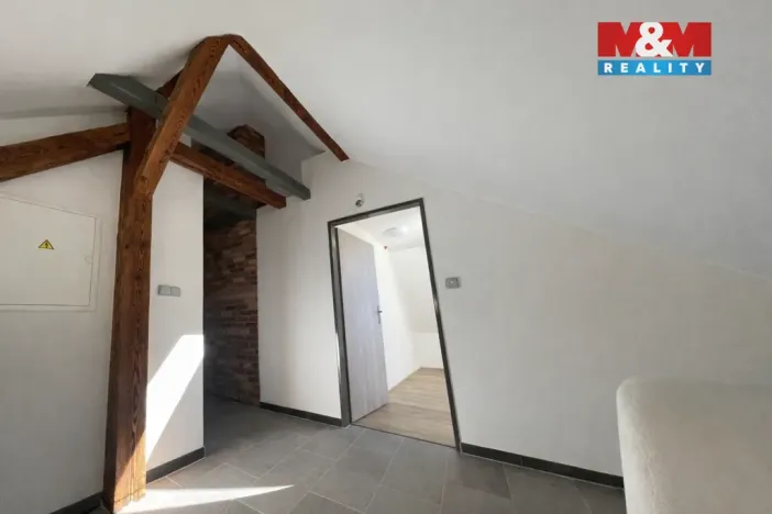 Pronájem bytu 2+kk, Větřní, U Lípy, 60 m2