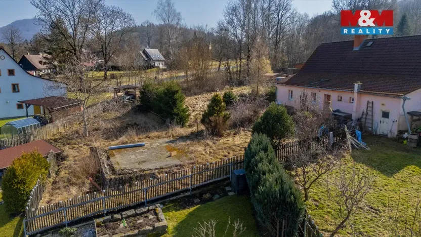 Prodej pozemku pro bydlení, Růžová, 880 m2