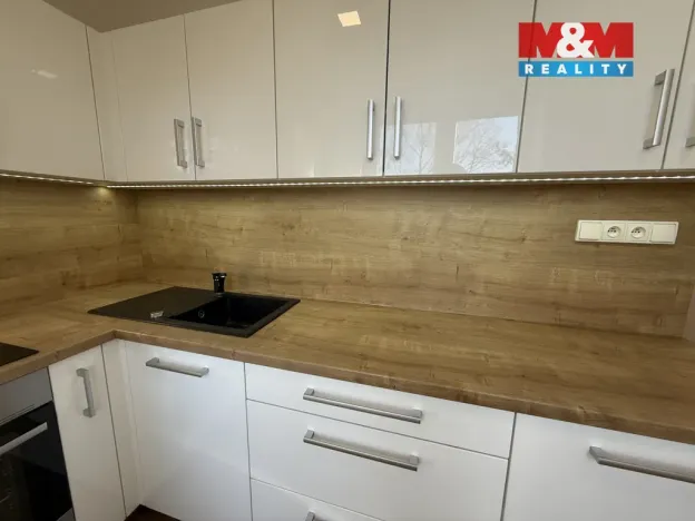 Pronájem bytu 2+1, Ostrava, Sokolovská, 56 m2