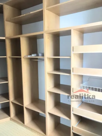 Pronájem bytu 4+1, Opava, Dostojevského, 160 m2