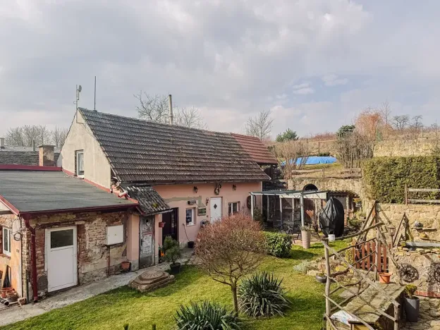 Prodej činžovního domu, Červené Pečky, Dobešovice, 617 m2