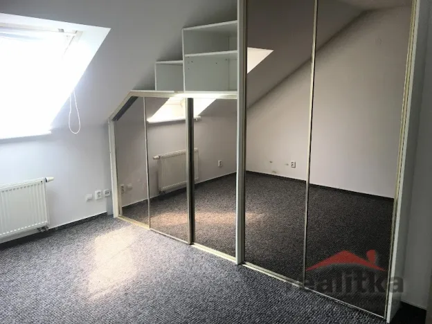 Pronájem bytu 2+kk, Opava, U Pošty, 56 m2