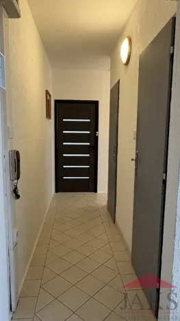 Prodej bytu 2+1, Hrádek, 58 m2