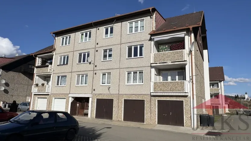 Prodej bytu 2+1, Hrádek, 58 m2