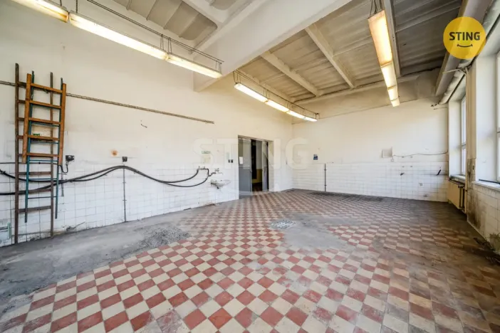 Pronájem komerční nemovitosti, Paskov, Rudé armády, 556 m2