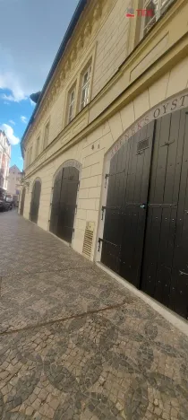 Pronájem obchodního prostoru, Praha - Staré Město, Malá Štupartská, 187 m2