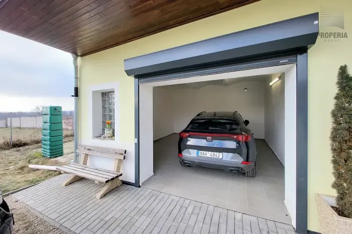 Prodej bytu 3+kk, Hrádek, 112 m2