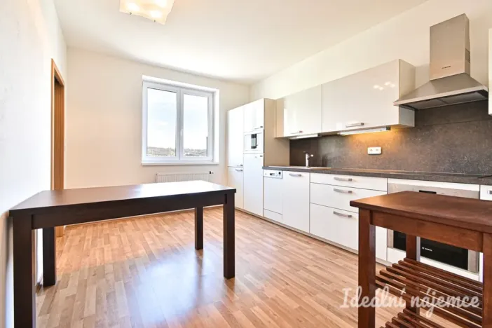 Pronájem bytu 2+1, Brno, Cacovická, 63 m2