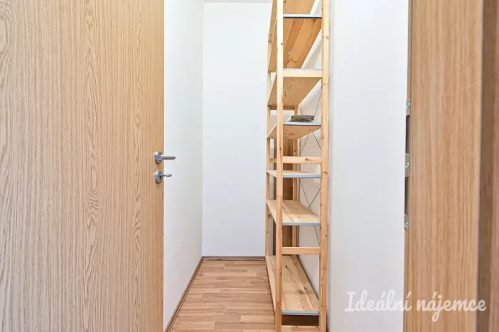 Pronájem bytu 2+1, Brno, Cacovická, 63 m2