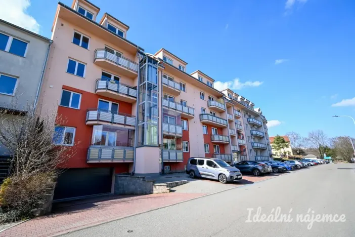 Pronájem bytu 2+1, Brno, Cacovická, 63 m2