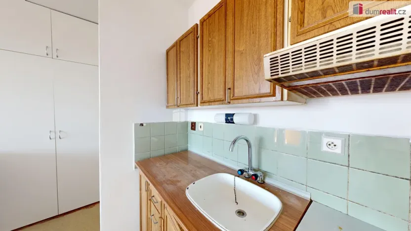 Prodej bytu 1+kk, Ostrava - Poruba, Francouzská, 27 m2