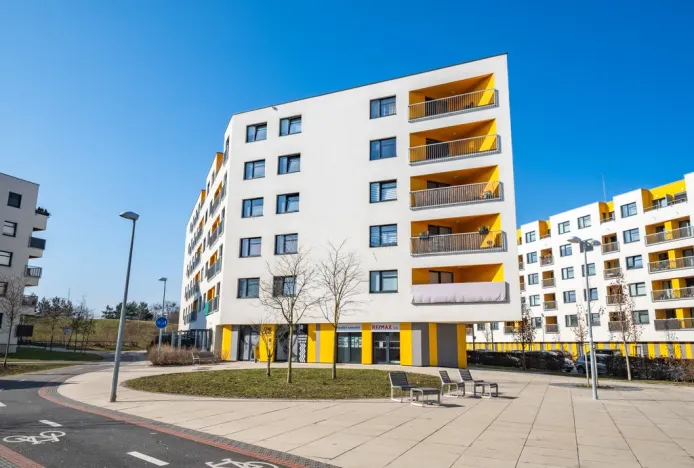 Prodej bytu 3+kk, Praha, Ke kříži, 63 m2