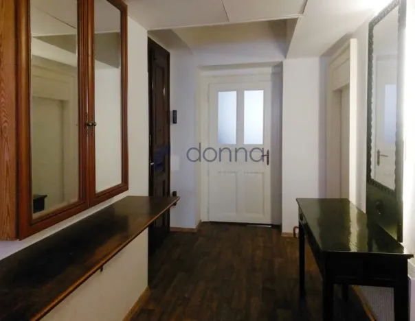 Pronájem obchodního prostoru, Praha, Plaská, 86 m2