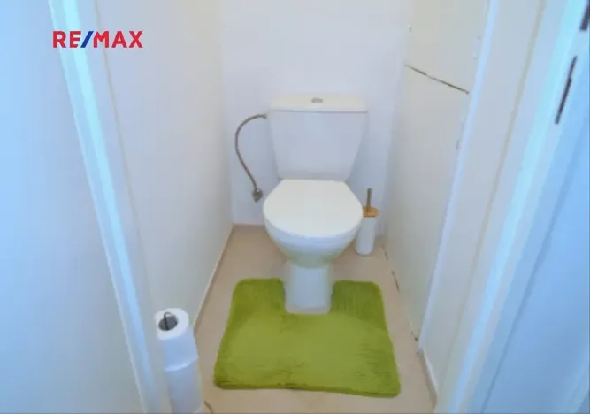 Pronájem bytu 1+kk, Praha - Zbraslav, Tunelářů, 37 m2