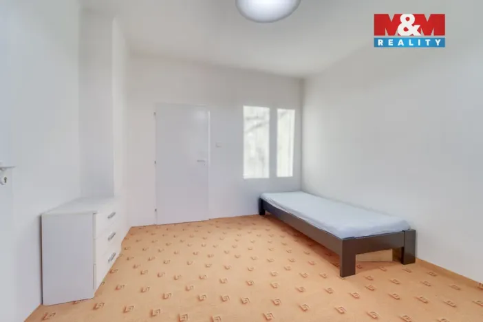 Prodej bytu 2+1, Plzeň - Východní Předměstí, náměstí Generála Píky, 53 m2